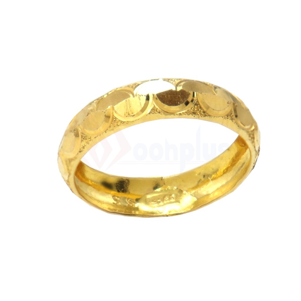Simplistic Band Gold Ring