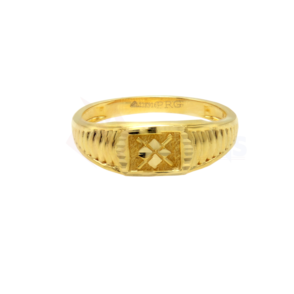 Delicate Bold Gold Ring